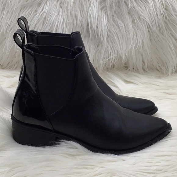 🟡 American Eagle Outfitters Black  Slip-On Ankle Bootie (170) - Picture 5 of 7